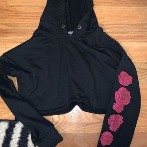 cropped hoodie